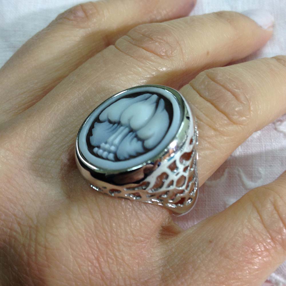 Anello in argento 925 con cammeo fiore