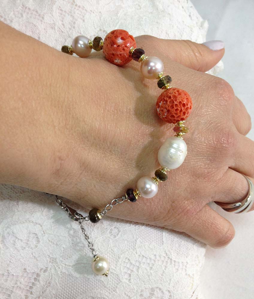 Bracciale argento con corallo perle e tormaline